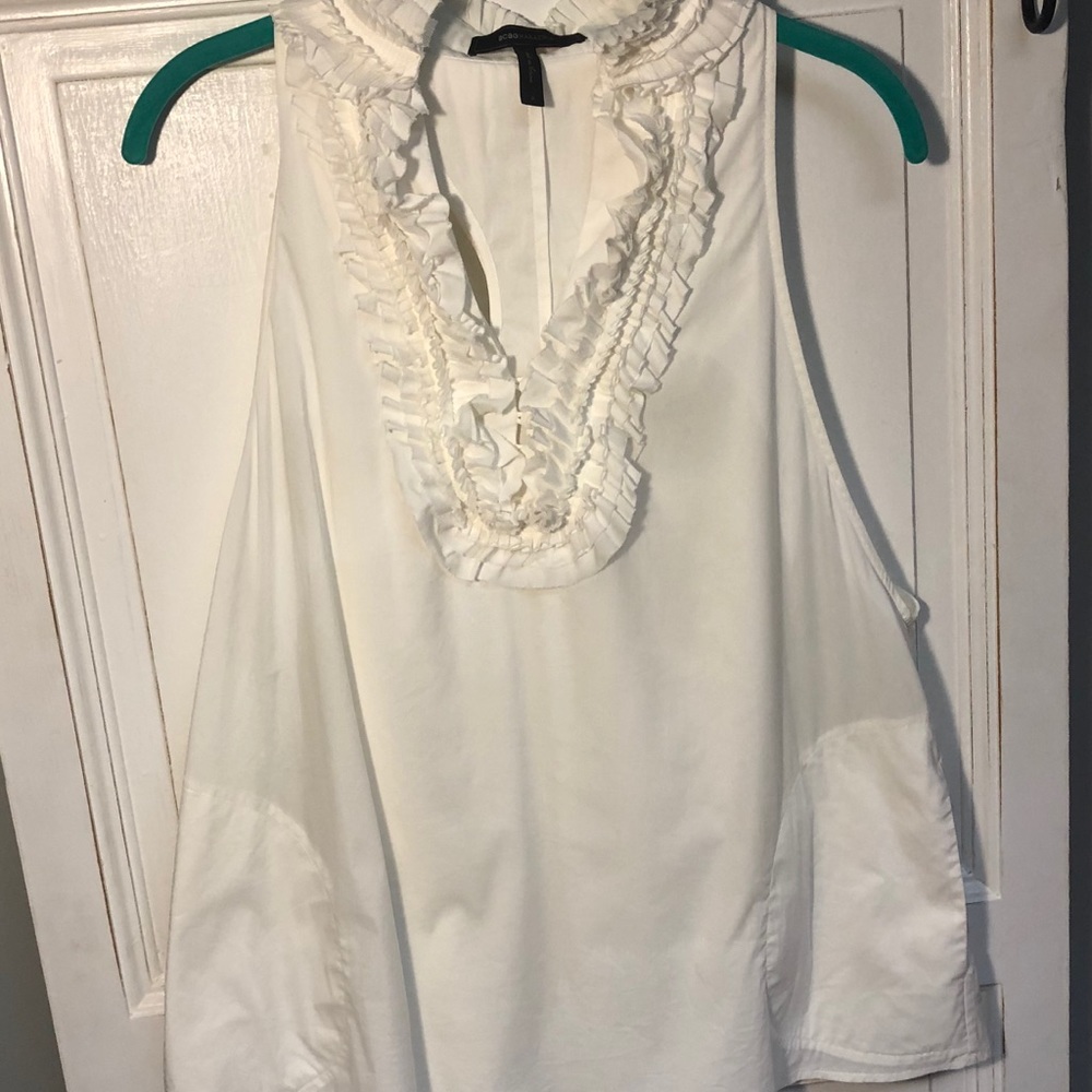 BCBG max azaria  Ivory Sleeveless blouse Small